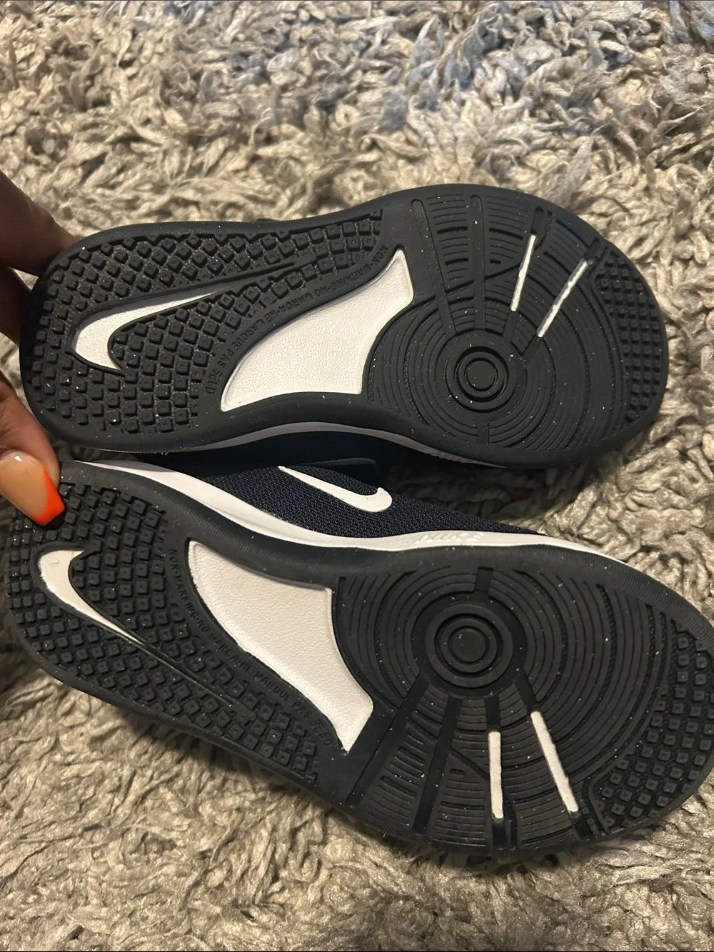 Nike lightweight sneakers